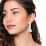 Load image into Gallery viewer, Silver Flower Dangle Earrings Unigem